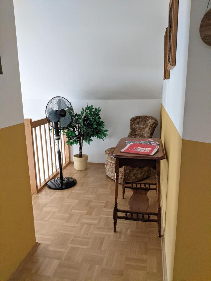 Ferienhaus Lindelburg Schwarzenbruck Eksteriør billede